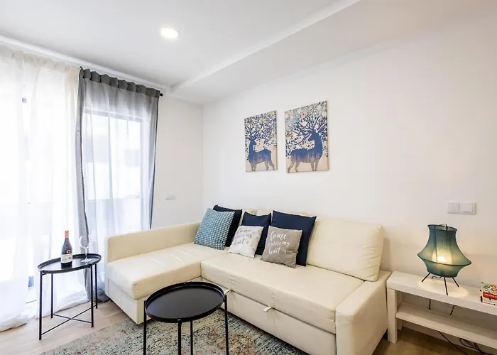 - By Smarthomes * Sao Martinho do Porto