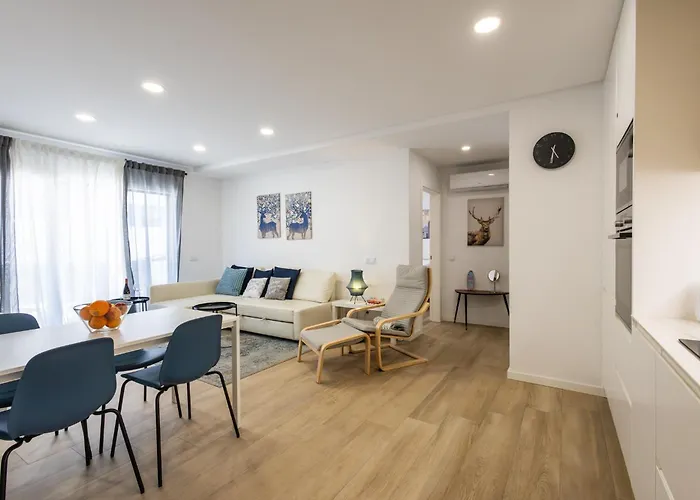 - By Smarthomes Apartment *