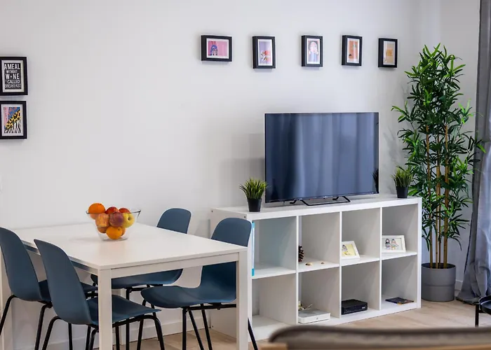 - By Smarthomes Apartment